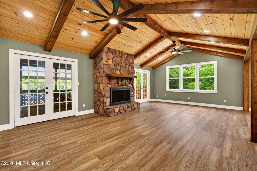 606 Briarwood Lane Picayune, MS 39466
