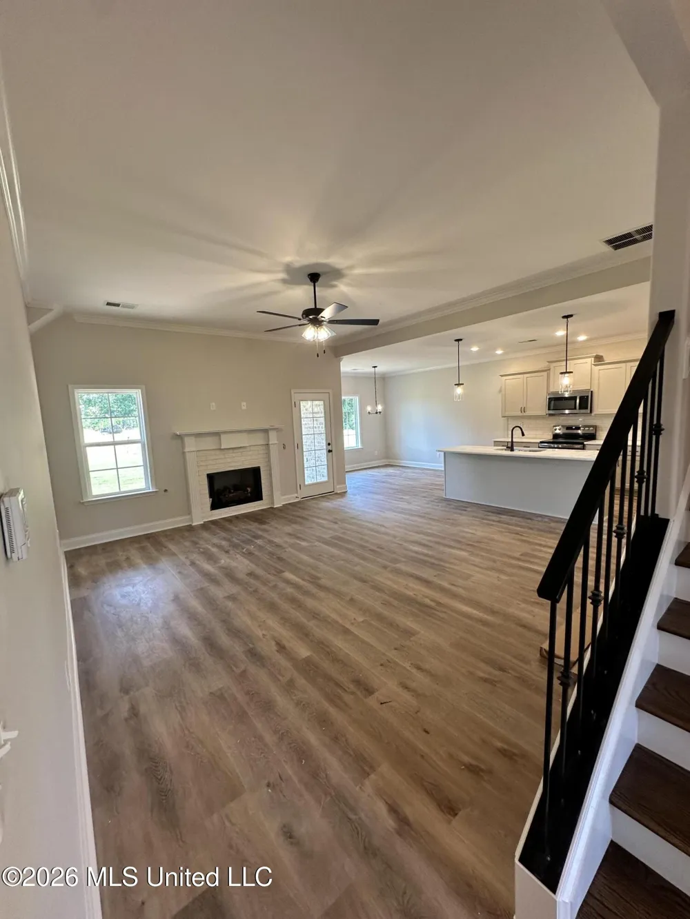875 Hazelwood Drive Lake Cormorant, MS 38641