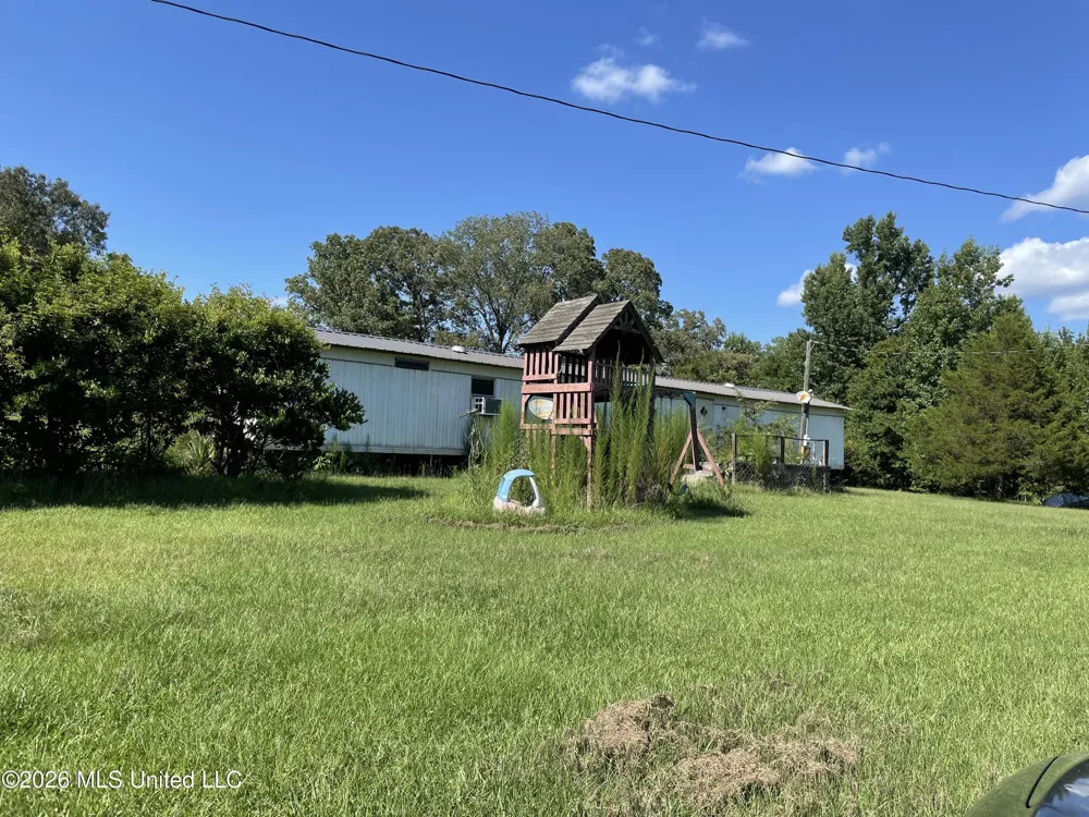 444 Jims Road Lena, MS 39094