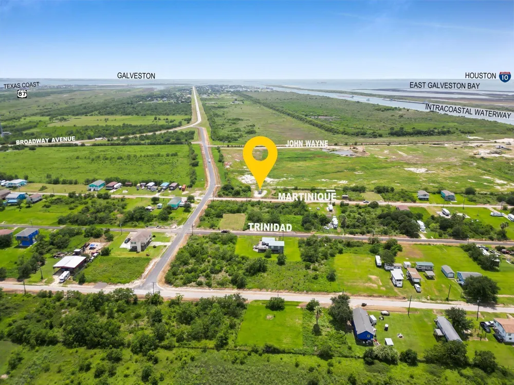 1305 Martinque Lane Port Bolivar, TX 77650
