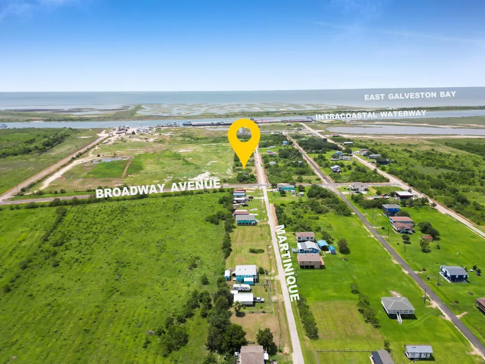 1305 Martinque Lane Port Bolivar, TX 77650