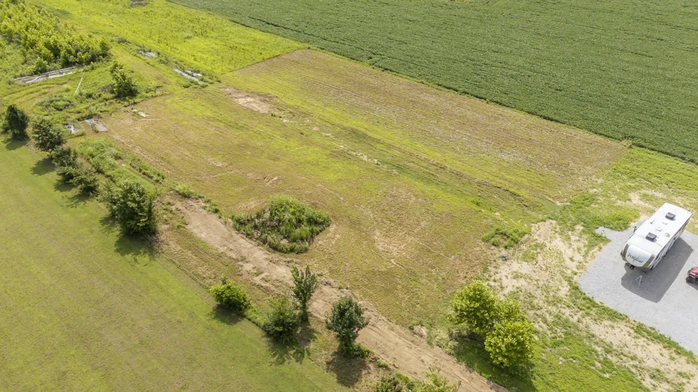 0 Col James Hardin Rd Clifton, TN 38425