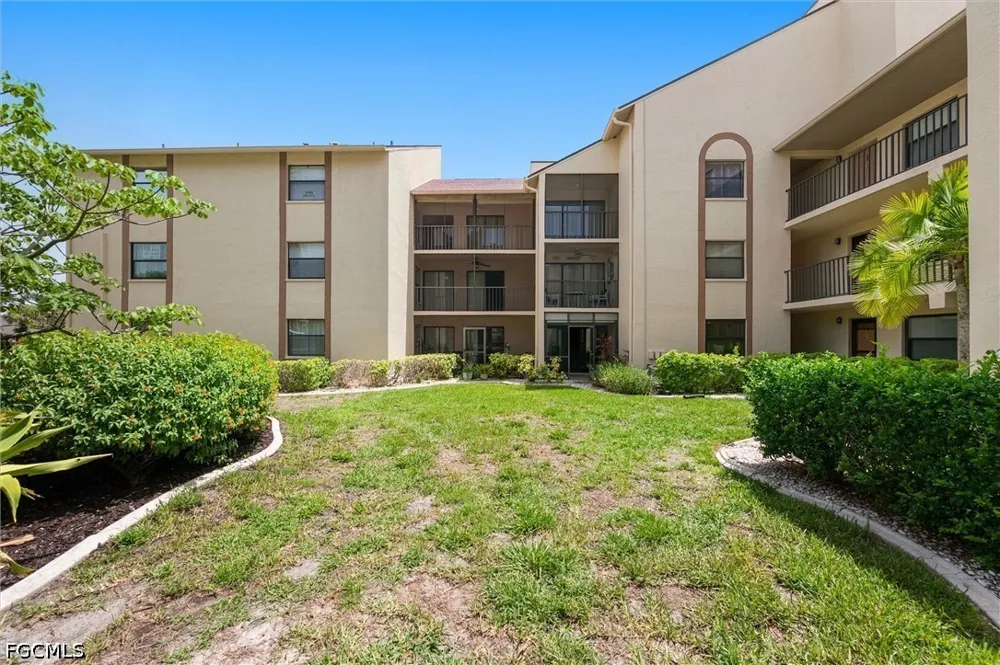 White Marsh Lane #10 Fort Myers, FL 33912