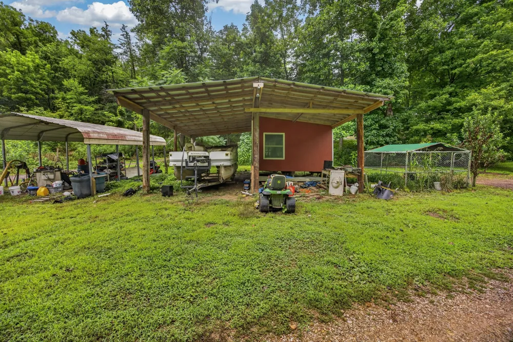 339 Wheeler Town Lane Bloomington Springs, TN 38545