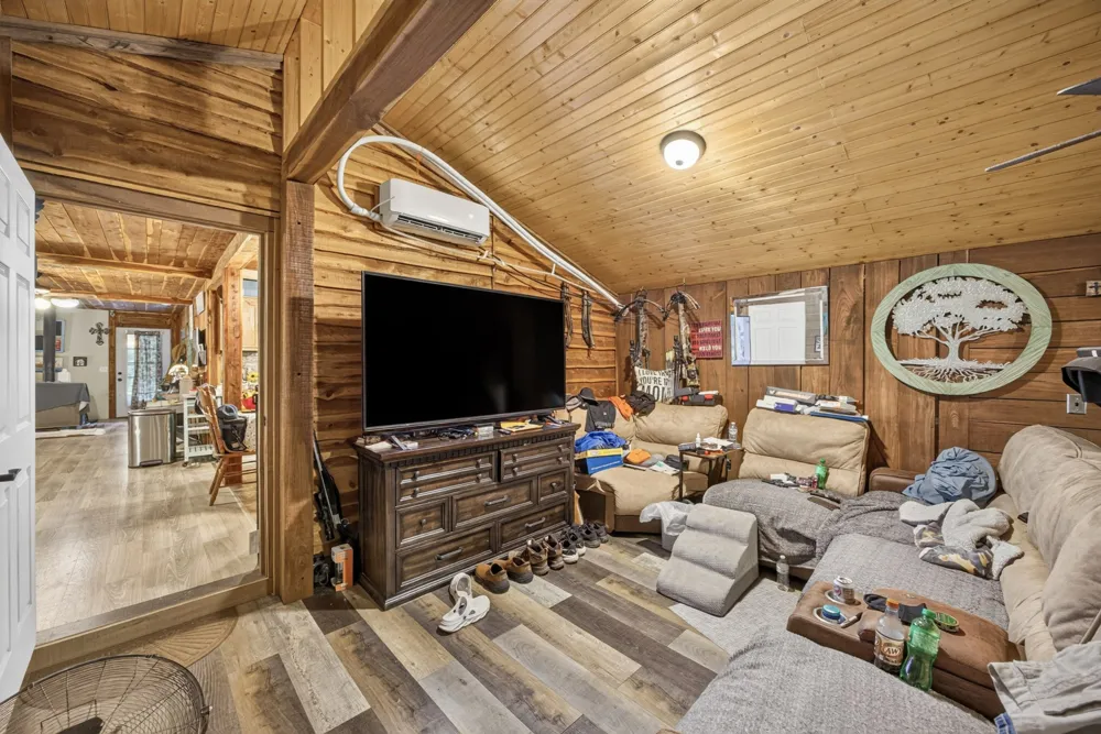 339 Wheeler Town Lane Bloomington Springs, TN 38545