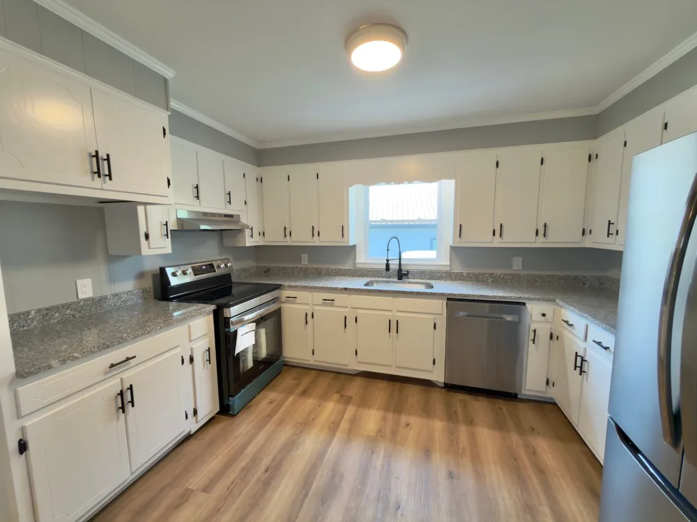 925 Old McMinnville Rd Woodbury, TN 37190