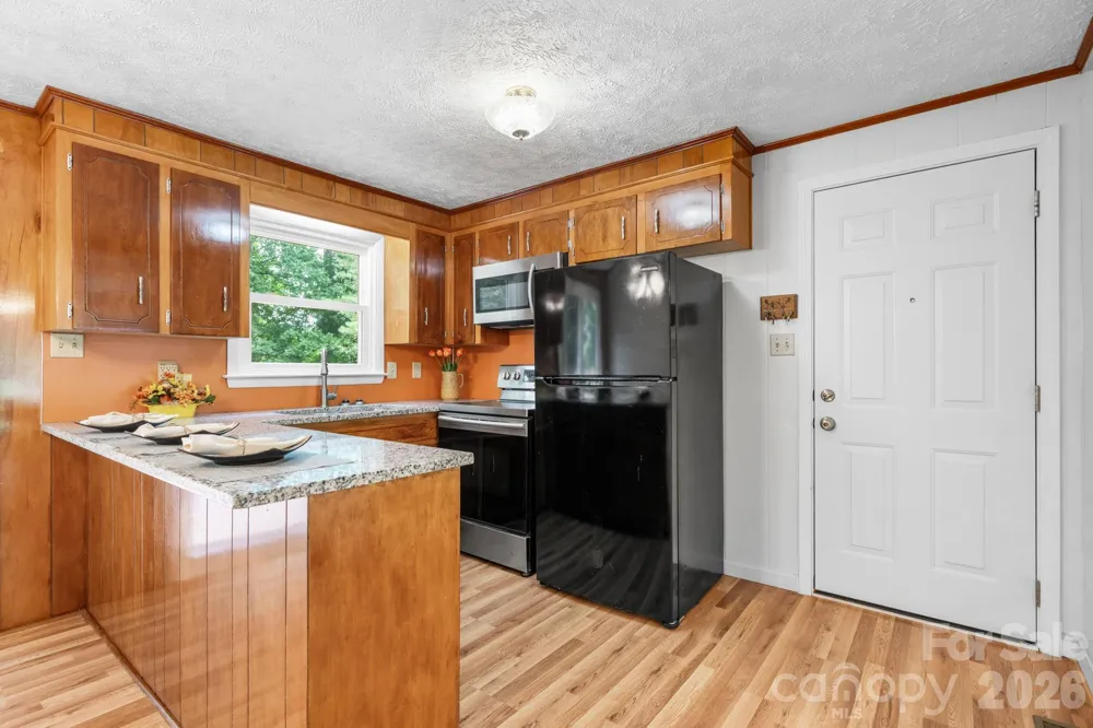 2428 Cedar Valley Drive Conover, NC 28613