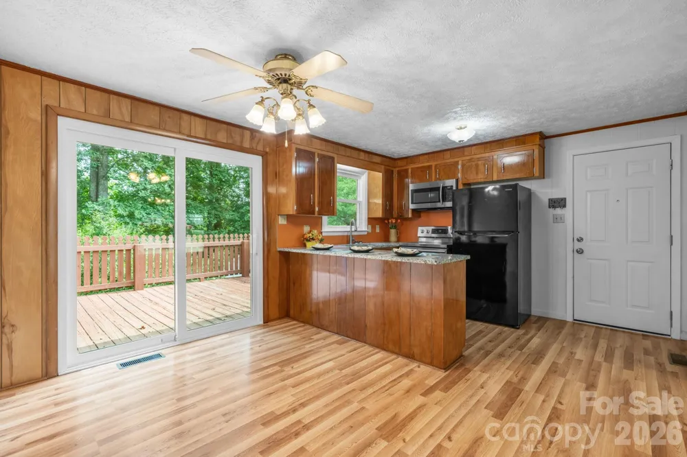 2428 Cedar Valley Drive Conover, NC 28613