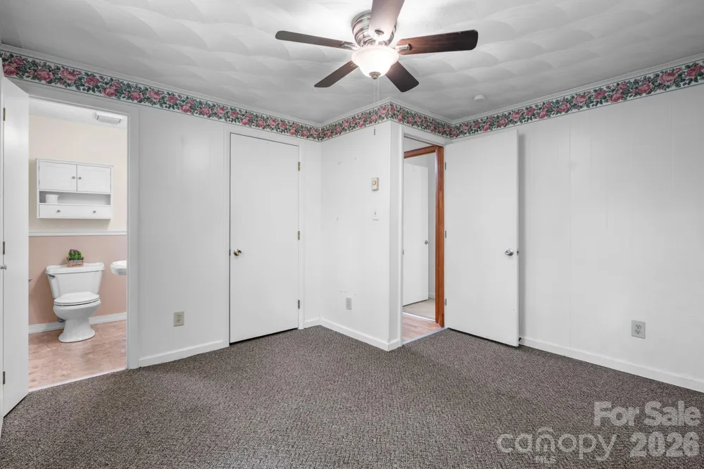 2428 Cedar Valley Drive Conover, NC 28613