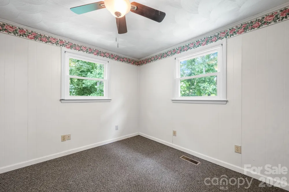 2428 Cedar Valley Drive Conover, NC 28613