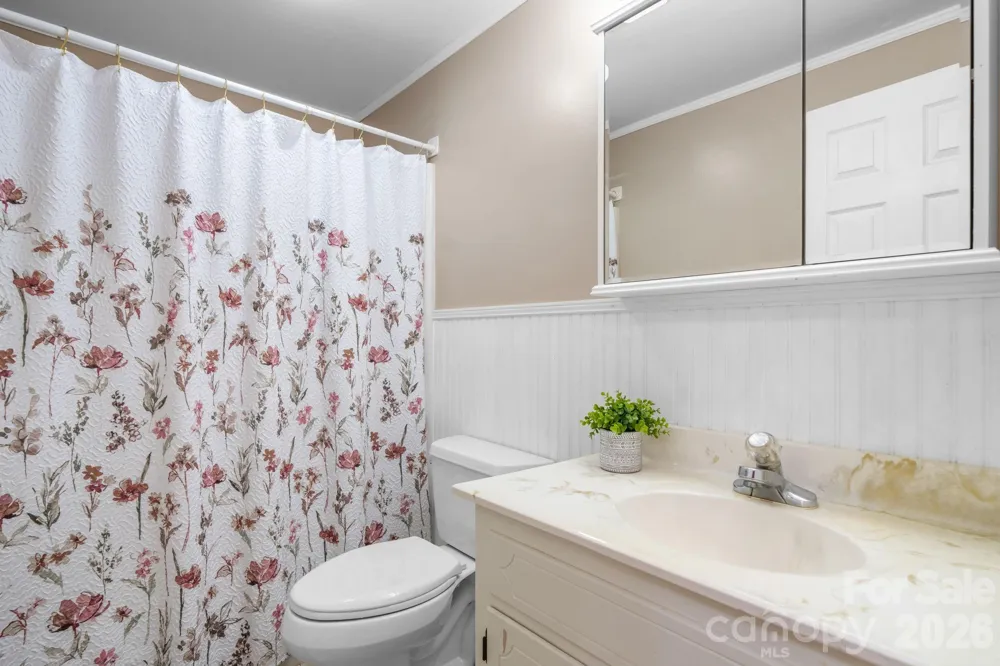 2428 Cedar Valley Drive Conover, NC 28613
