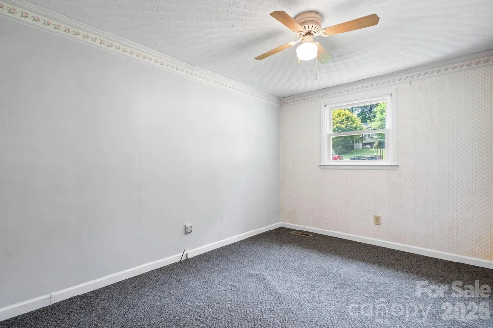 2428 Cedar Valley Drive Conover, NC 28613