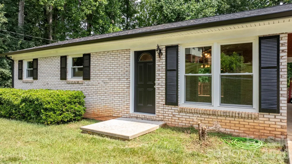 2428 Cedar Valley Drive Conover, NC 28613