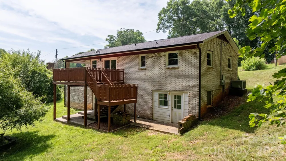 2428 Cedar Valley Drive Conover, NC 28613