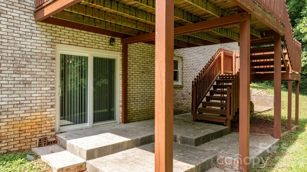 2428 Cedar Valley Drive Conover, NC 28613