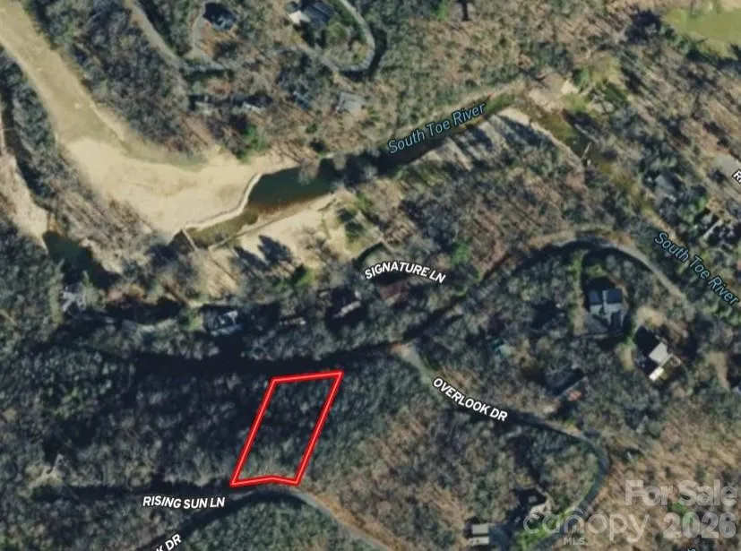 000 Overlook Drive #32 Burnsville, NC 28714