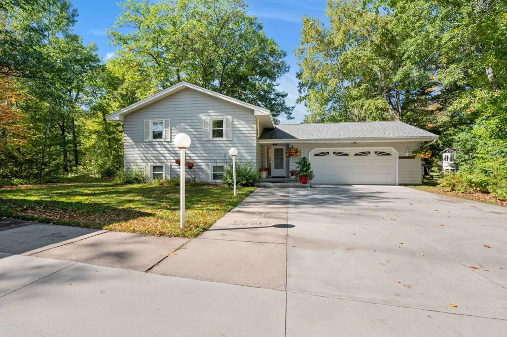 24673 County Road 76 Grand Rapids, MN 55744