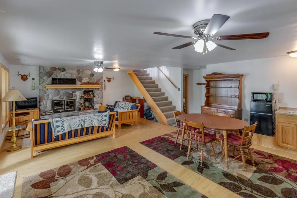 7936 Templer Point Drive NW Walker, MN 56484
