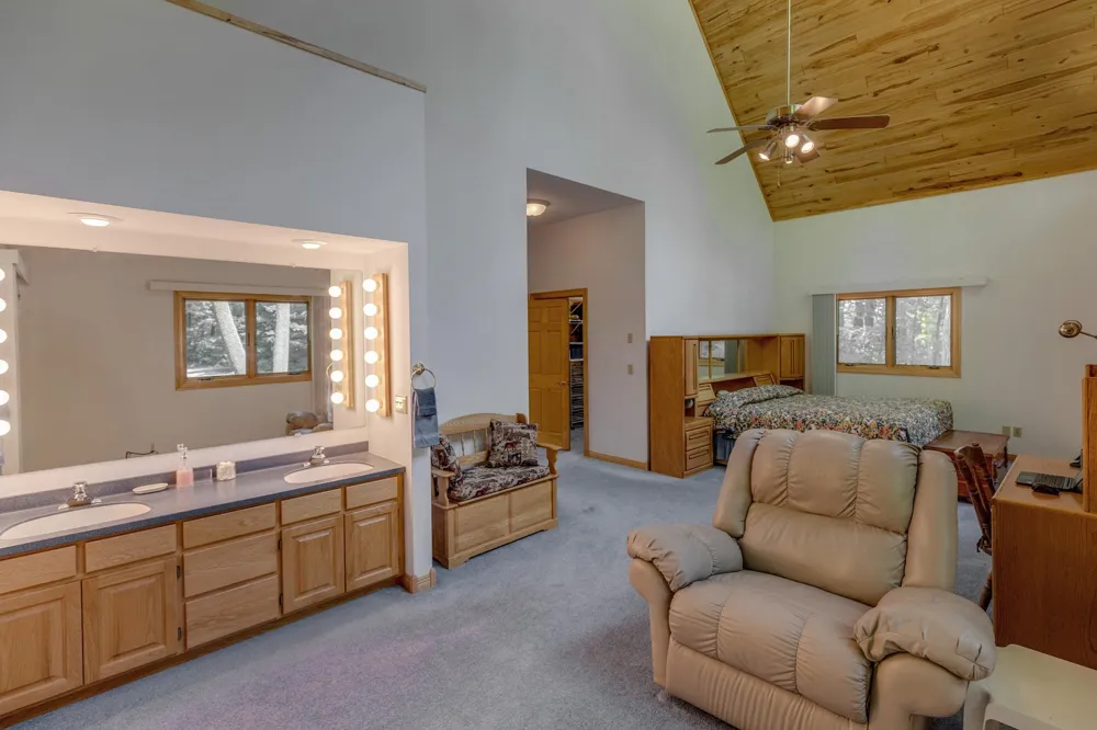 7936 Templer Point Drive NW Walker, MN 56484