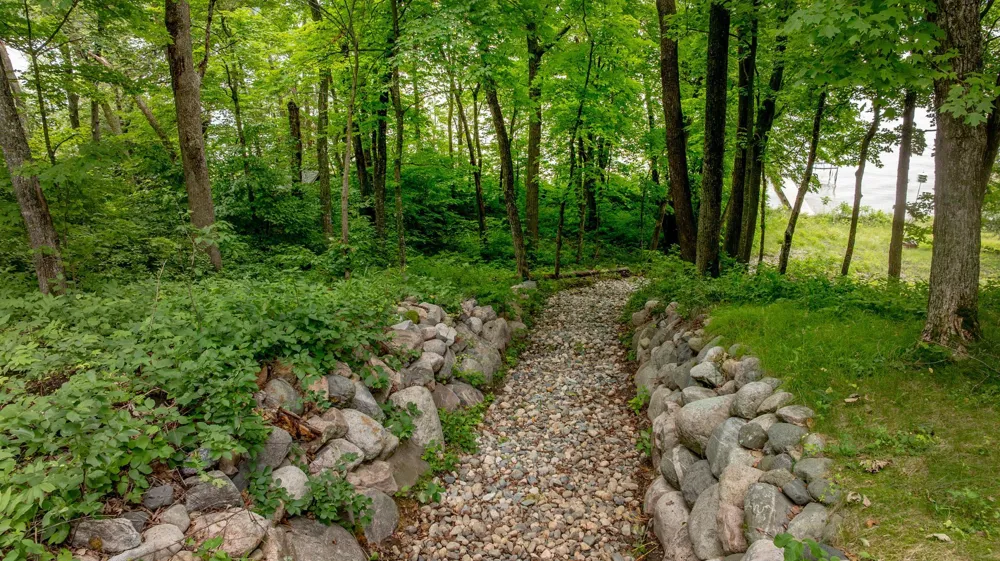 7936 Templer Point Drive NW Walker, MN 56484