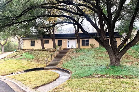 605 Blue Lake Drive
