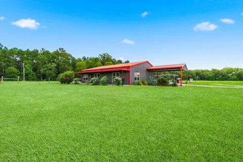 671 Tram Road