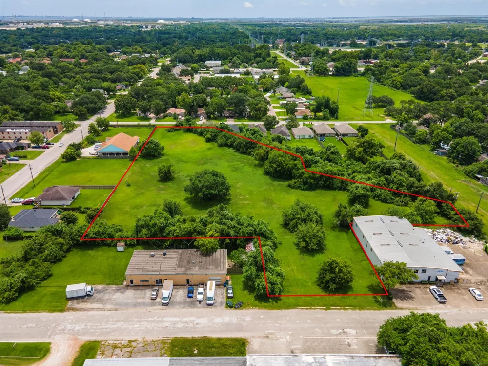 Linton La Marque, TX 77568