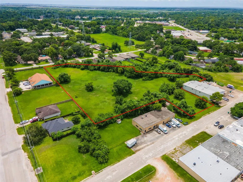 Linton La Marque, TX 77568