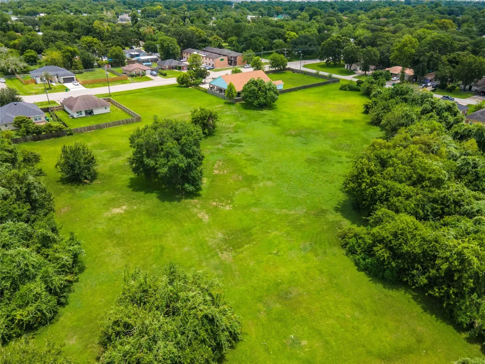 Linton La Marque, TX 77568