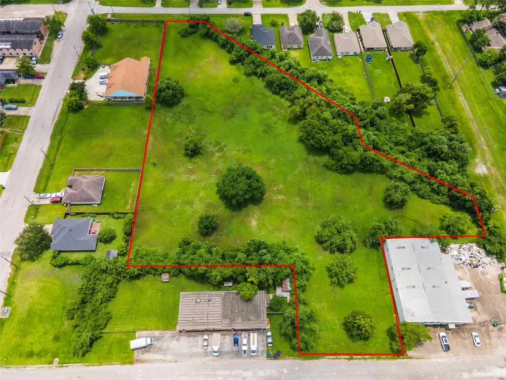 Linton La Marque, TX 77568