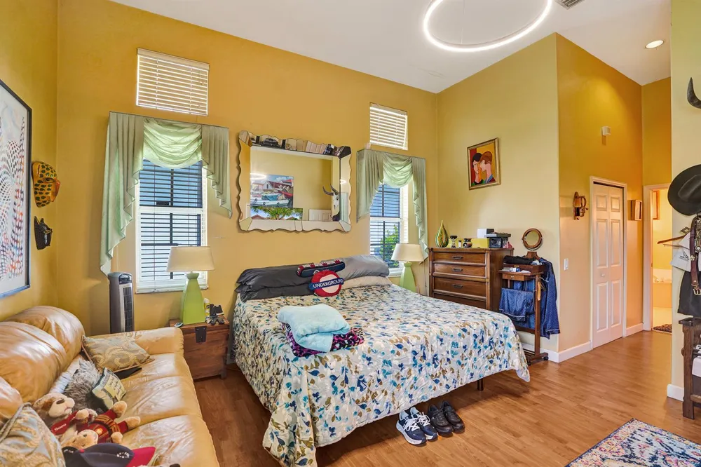 16413 NW 12th Street Pembroke Pines, FL 33028