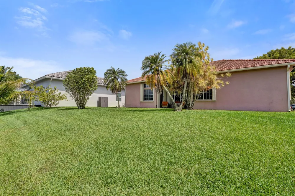 16413 NW 12th Street Pembroke Pines, FL 33028