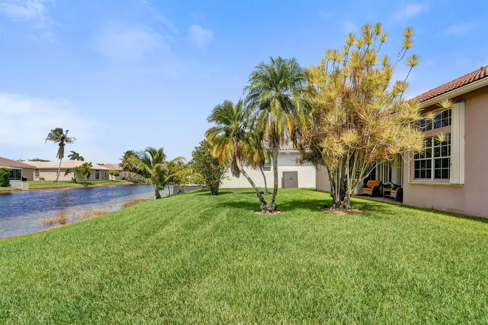 16413 NW 12th Street Pembroke Pines, FL 33028