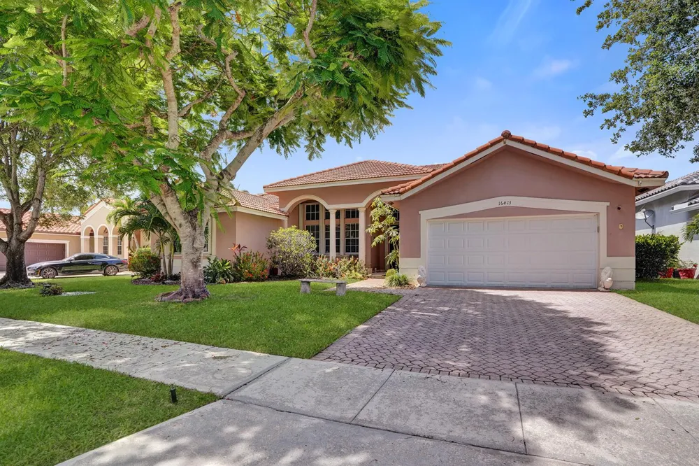 16413 NW 12th Street Pembroke Pines, FL 33028