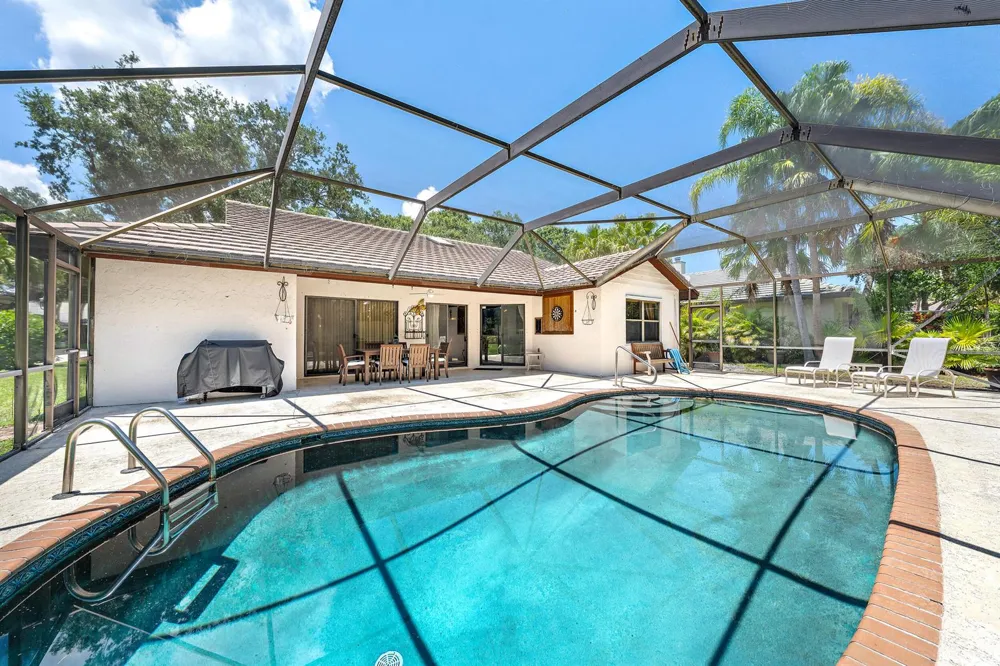 5794 Lonewood Court Jupiter, FL 33458