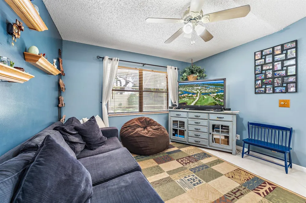 5794 Lonewood Court Jupiter, FL 33458