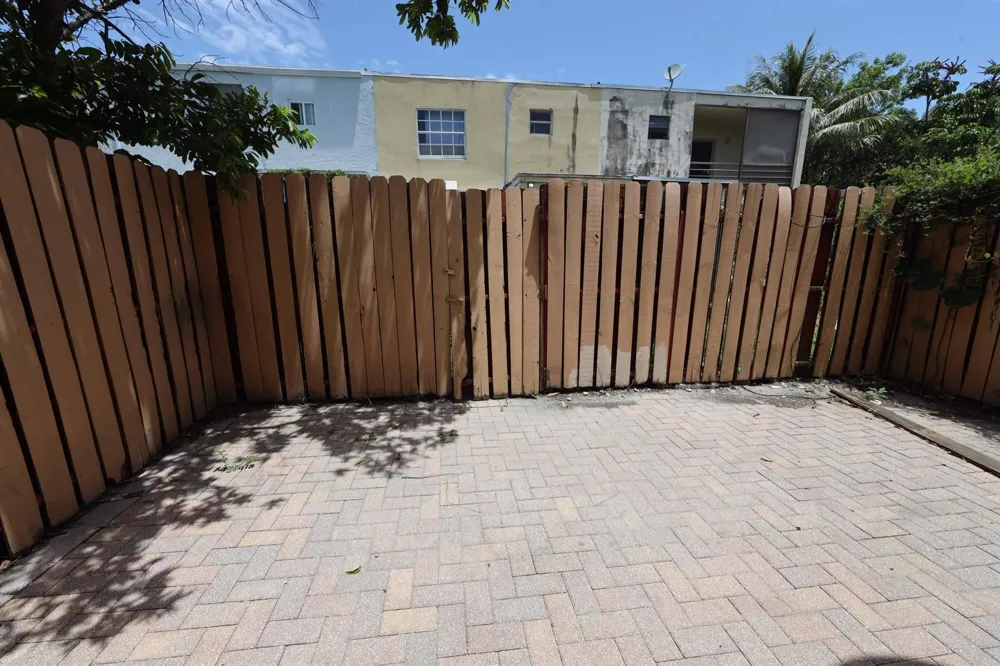 5953 NW 24th Court Sunrise, FL 33313
