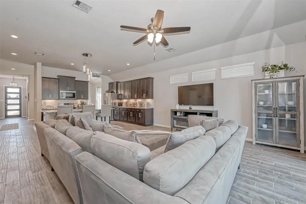 5826 Euclid Loop Rosenberg, TX 77469