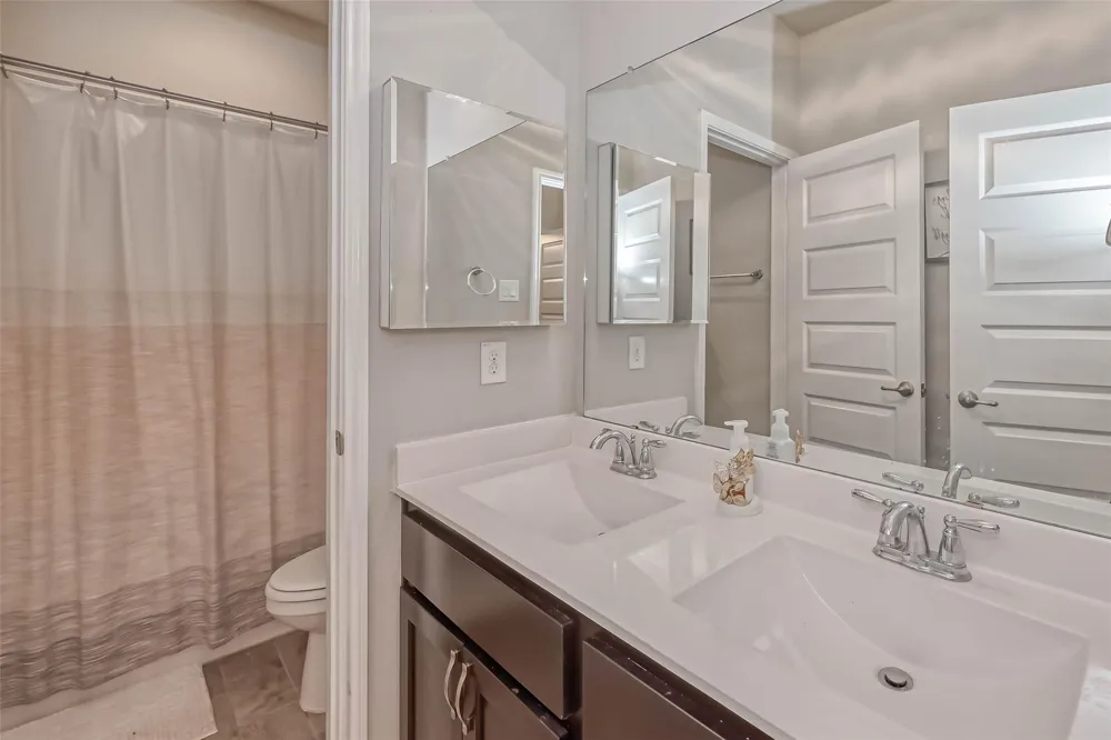 5826 Euclid Loop Rosenberg, TX 77469