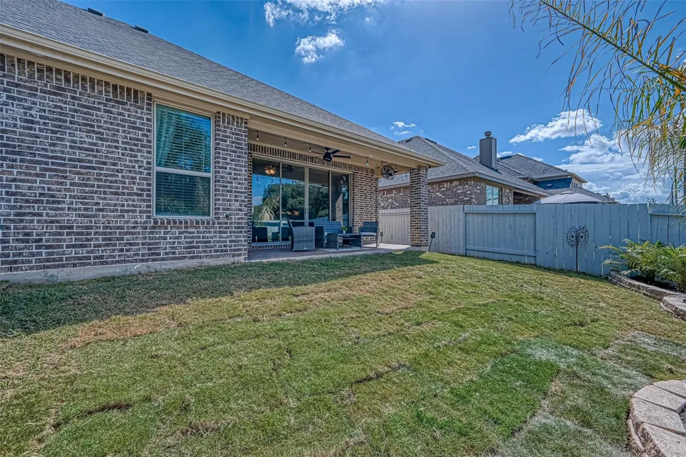 5826 Euclid Loop Rosenberg, TX 77469