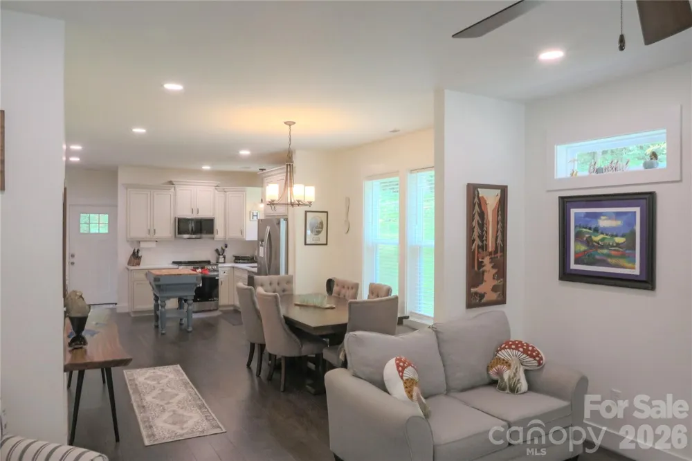 611 Twinbrook Lane Maggie Valley, NC 28751
