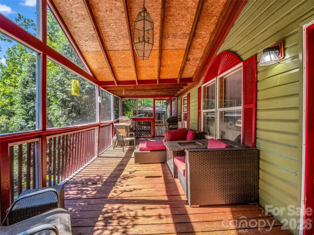 771 Bishop Lane Mill Spring, NC 28756