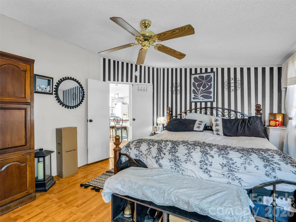 771 Bishop Lane Mill Spring, NC 28756