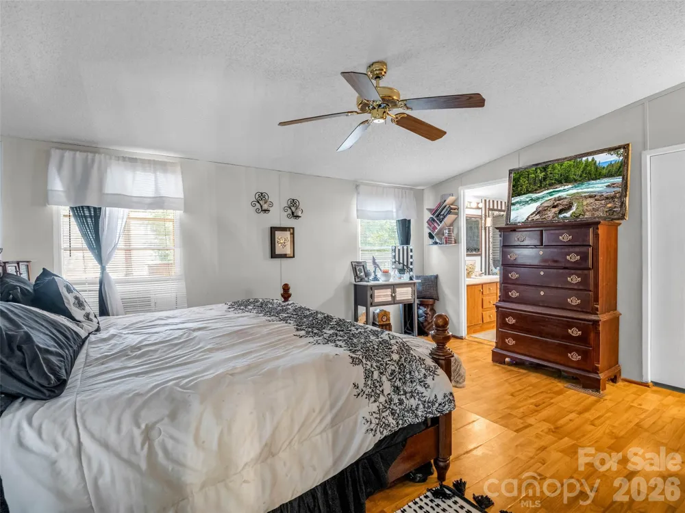 771 Bishop Lane Mill Spring, NC 28756