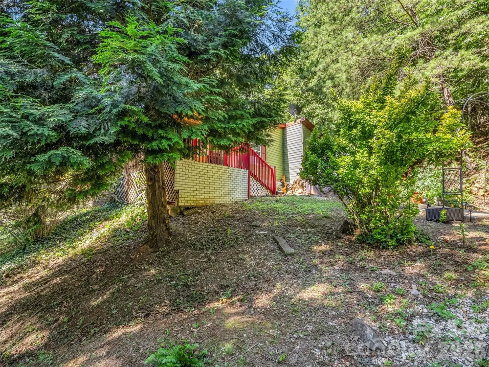 771 Bishop Lane Mill Spring, NC 28756