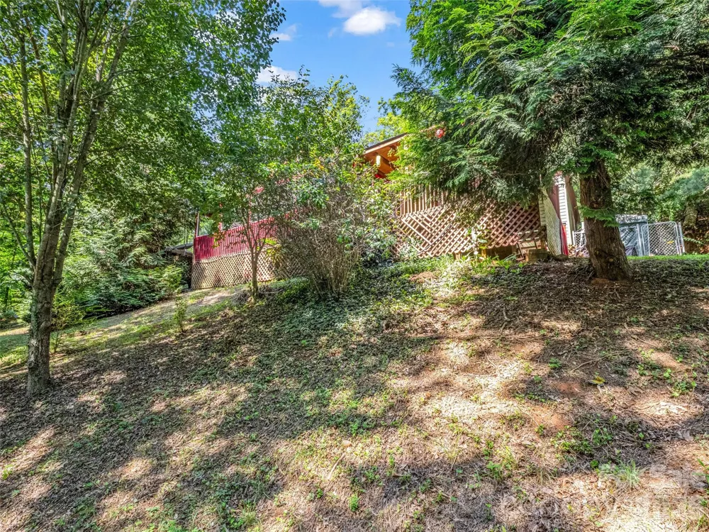 771 Bishop Lane Mill Spring, NC 28756