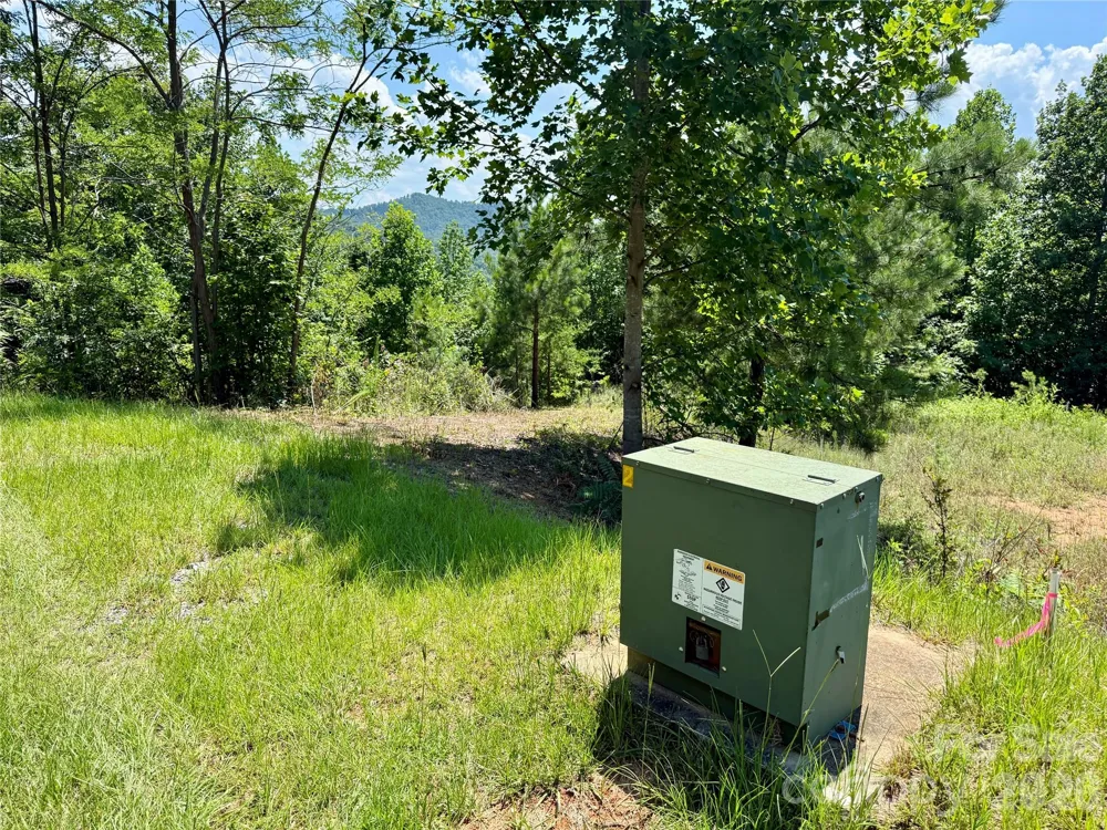 V/L Summit Trail #82 Nebo, NC 28761