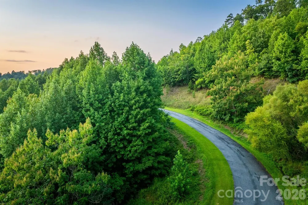 V/L Summit Trail #82 Nebo, NC 28761