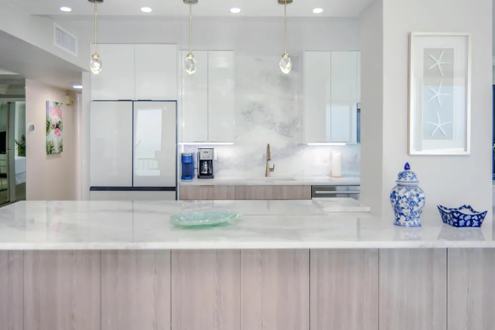 5540 Ocean Drive #8c Riviera Beach, FL 33404
