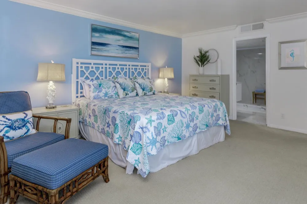 5540 Ocean Drive #8c Riviera Beach, FL 33404
